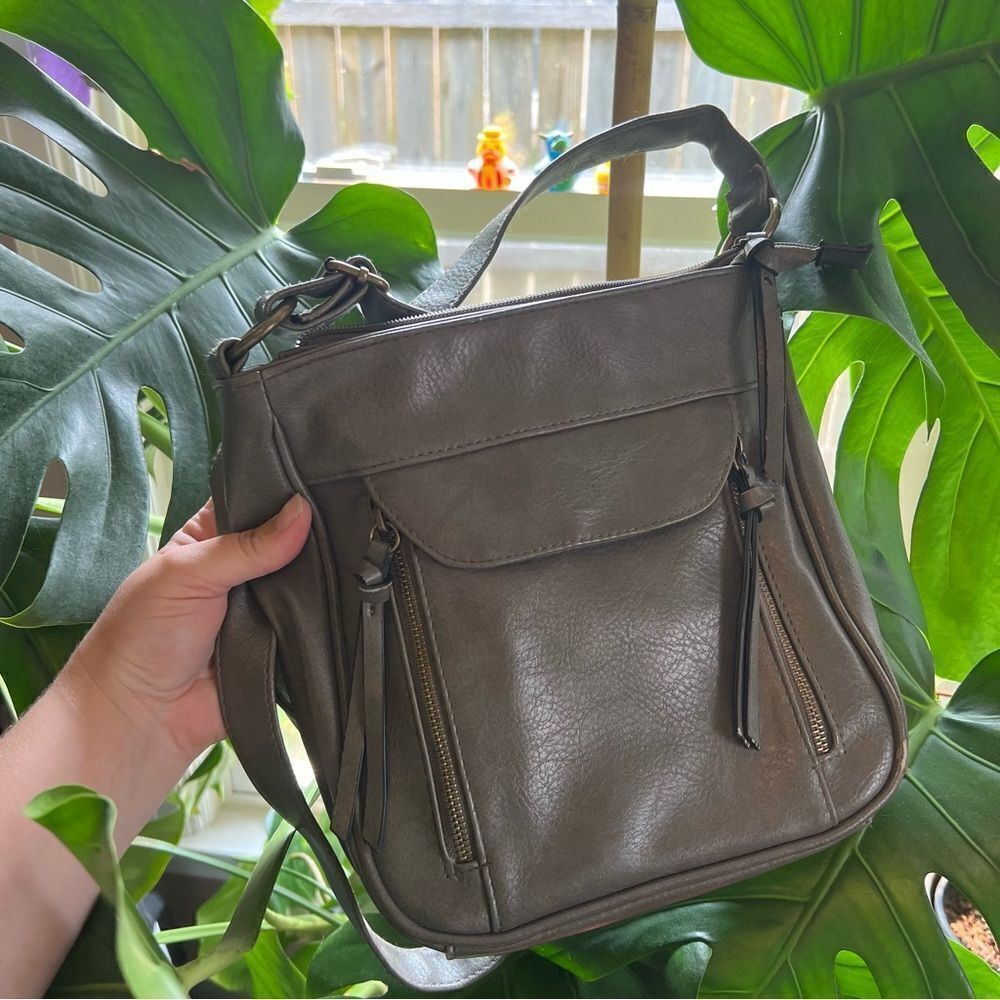 Bueno Gray Crossbody Bag with Adjustable Strap